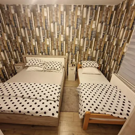 Homestay Cakmara Montoja